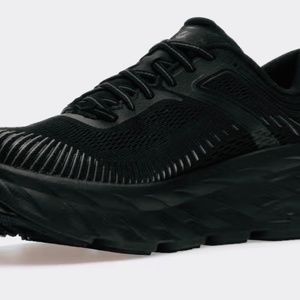 Men’s Triple Black Hoka One One Bondi 7 Size 10.5